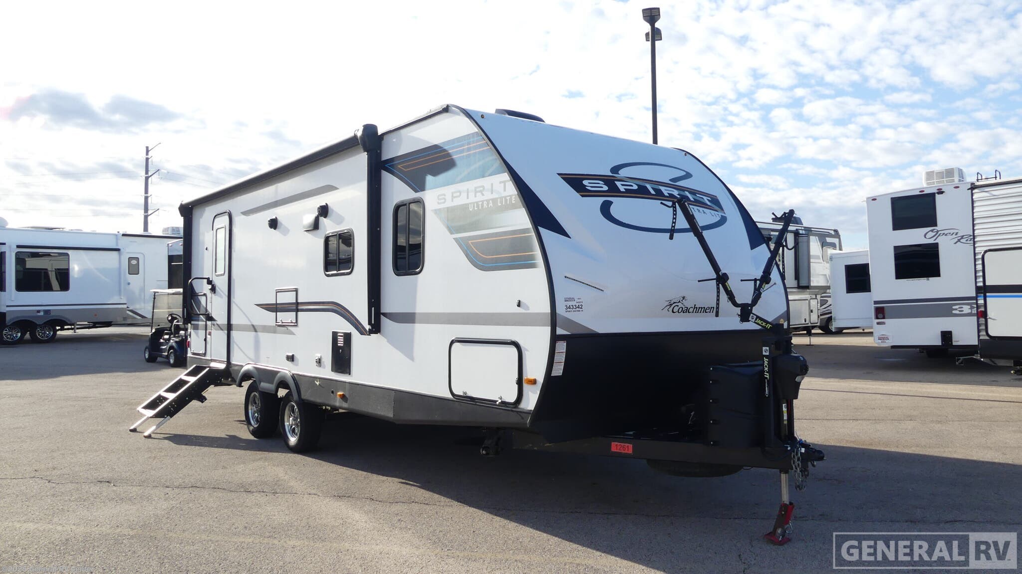 Used 2022 Coachmen Spirit Ultra Lite 2557RB available in Huntley, Illinois
