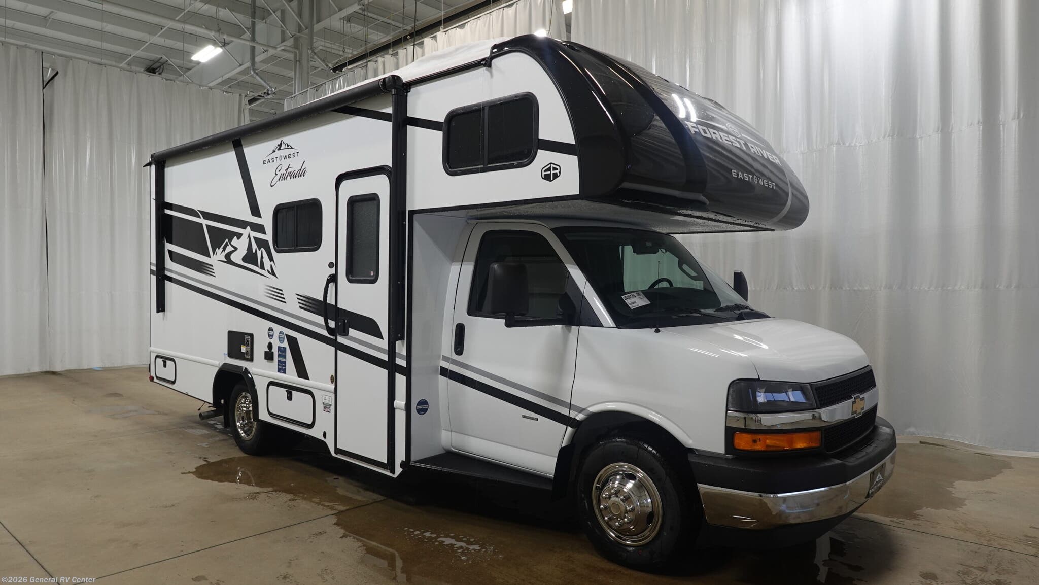 New 2026 East to West Entrada 220S available in Huntley, Illinois