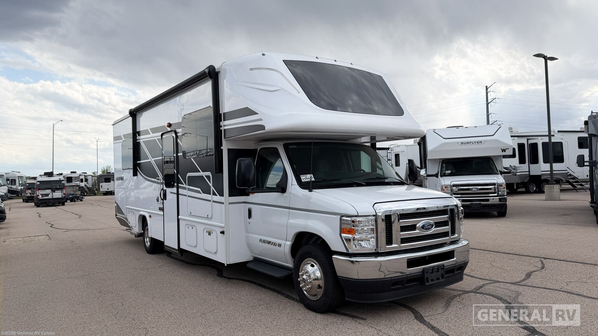 Used 2025  Fleetwood Altitude 29F by Fleetwood from General RV Center in Huntley, IL