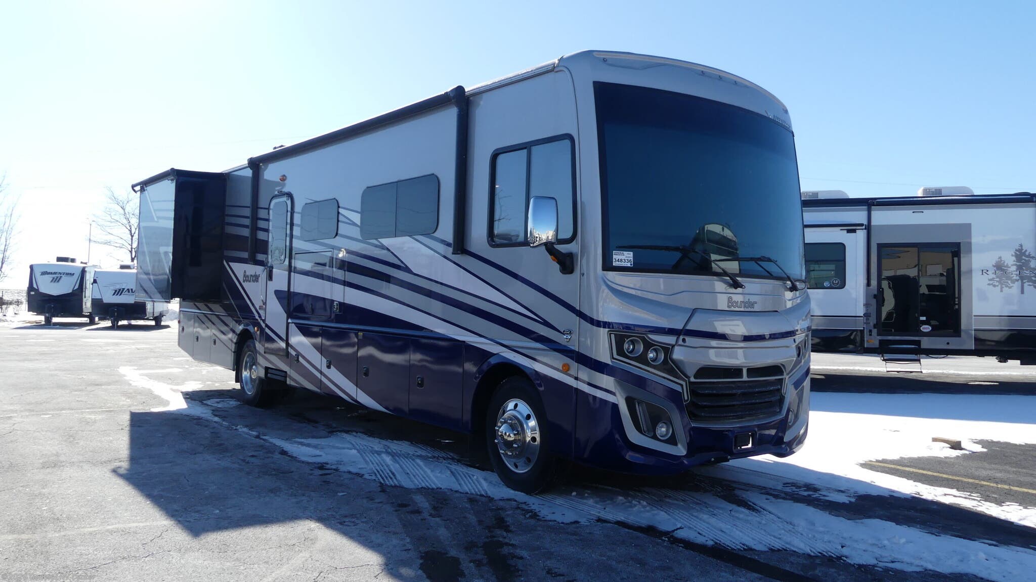 Used 2024  Fleetwood Bounder 35GL by Fleetwood from General RV Center in Huntley, IL