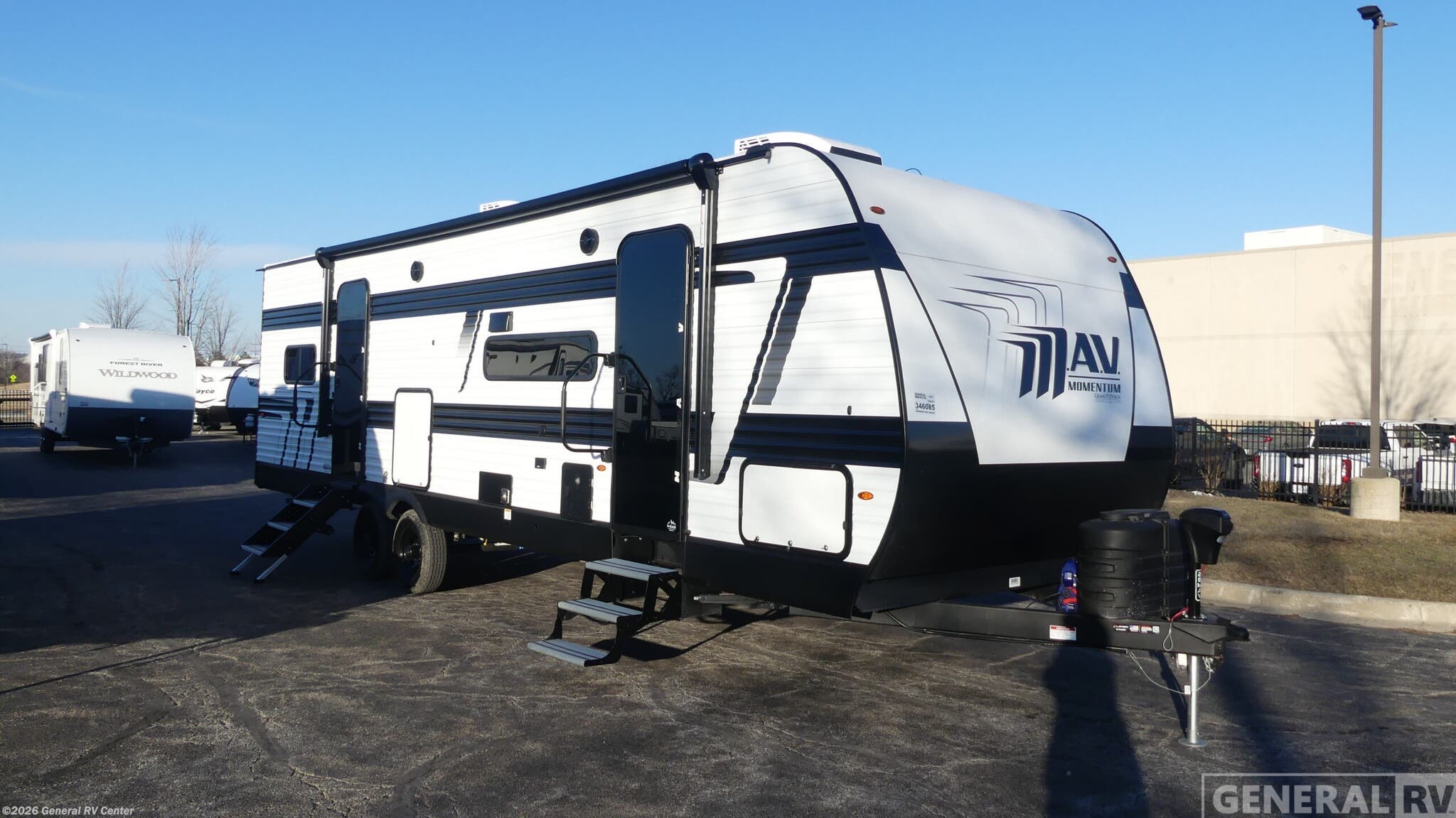 New 2026  Grand Design Momentum 28MAV by Grand Design from General RV Center in Huntley, IL