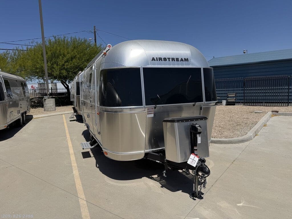 Used 2025  Airstream Caravel 20FB by Airstream from Toscano RV in Los Banos, CA