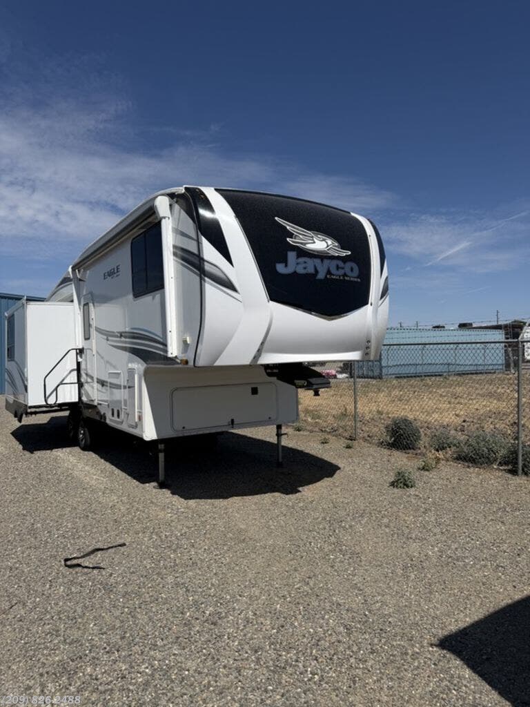 Used 2021  Jayco Eagle HT 27RL by Jayco from Toscano RV in Los Banos, CA