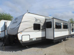  Used 2018 Jayco Jay Flight 32BHDS available in Clyde, Ohio