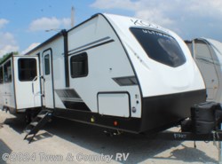 Used 2022 Dutchmen Kodiak Ultimate 3301BHSL available in Clyde, Ohio