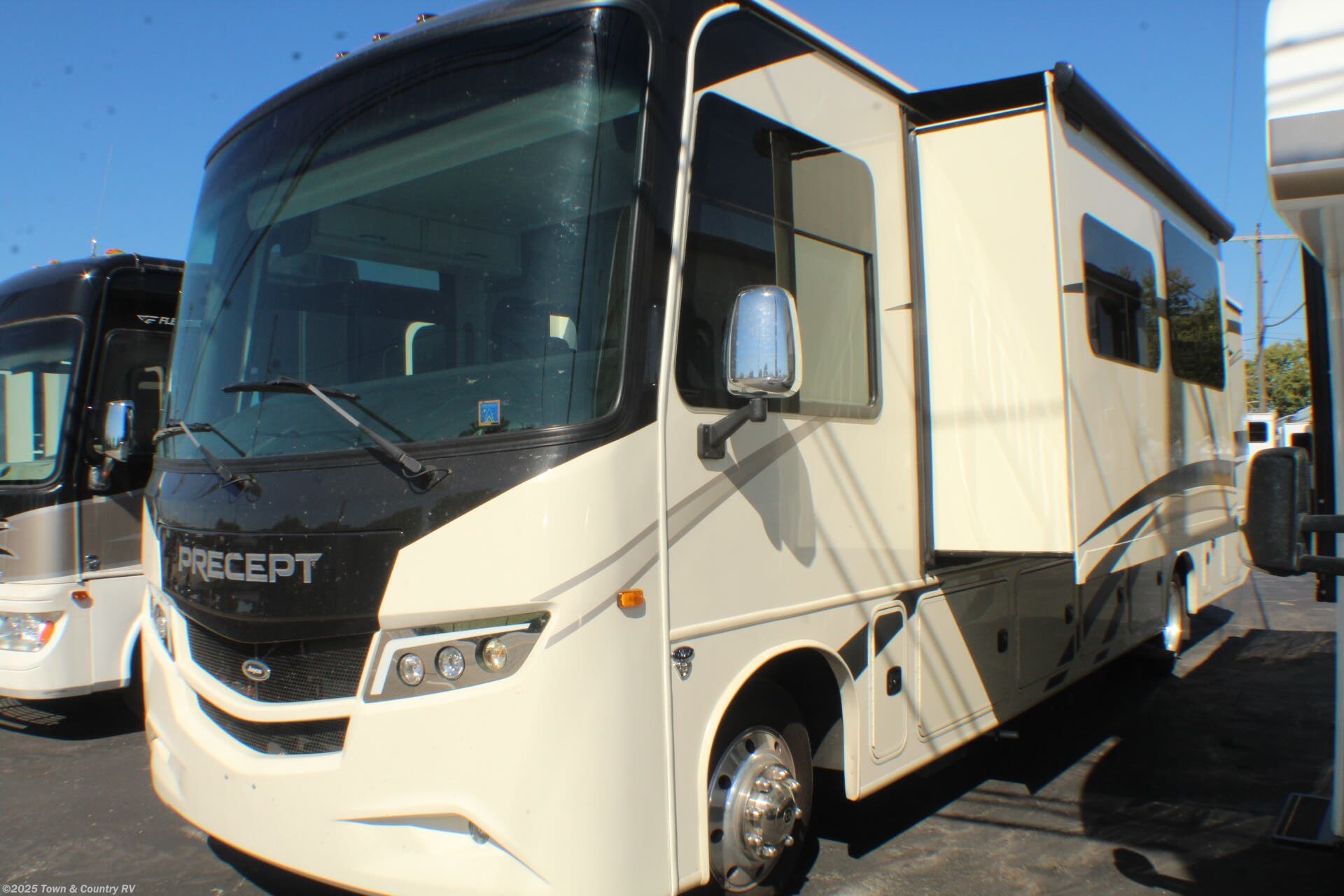 Used 2023 Jayco Precept 34G available in Clyde, Ohio