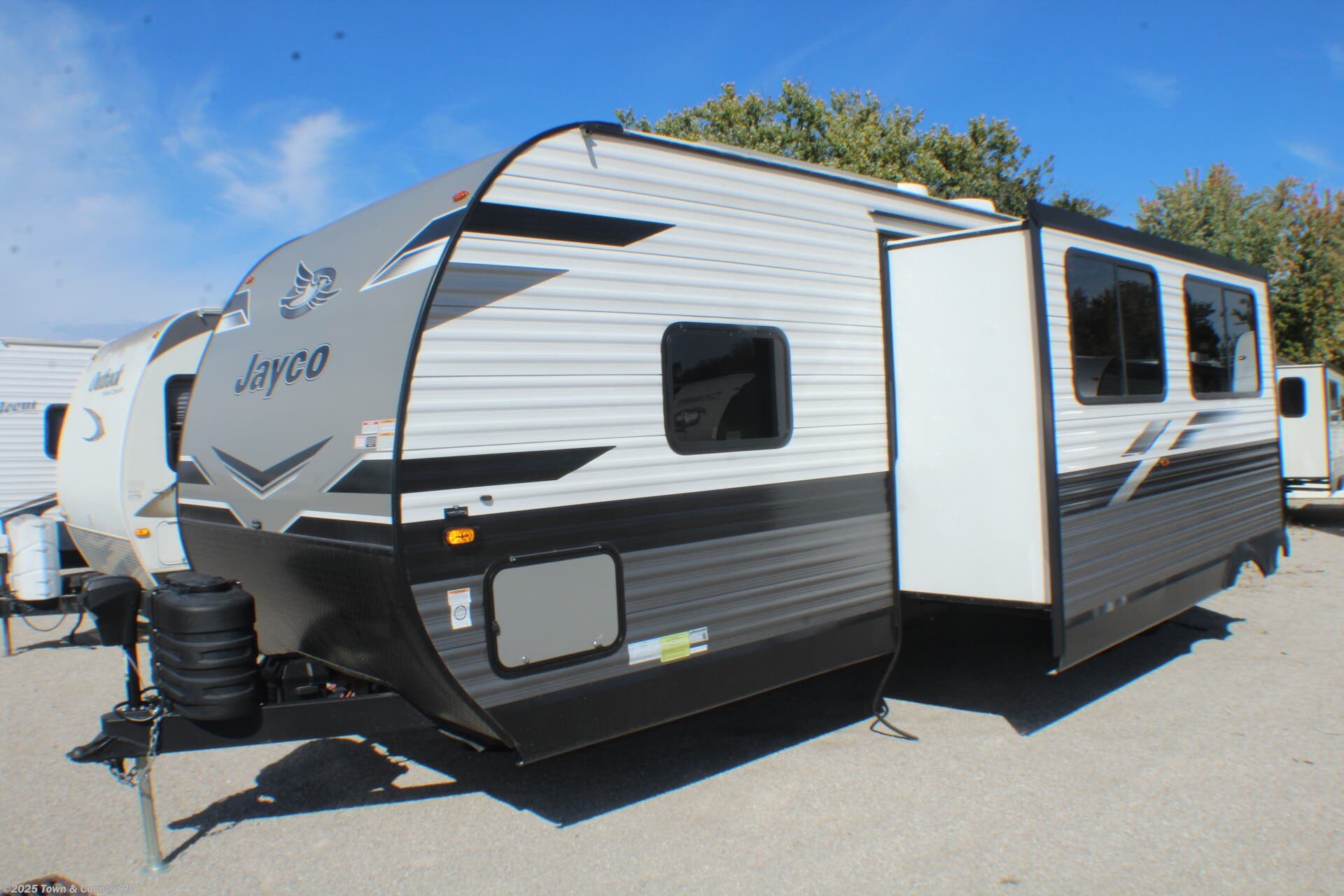 Used 2024 Jayco Jay Flight 294QBS available in Clyde, Ohio