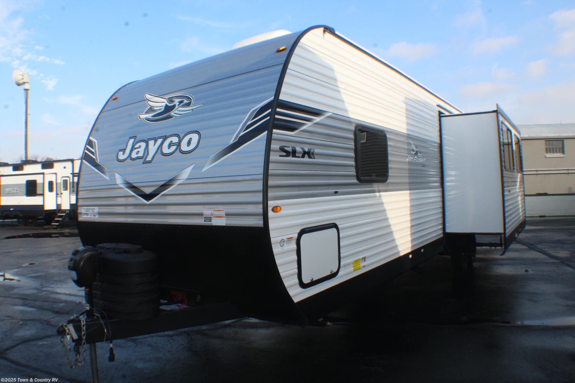 New 2026 Jayco Jay Flight SLX 330TBS available in Clyde, Ohio