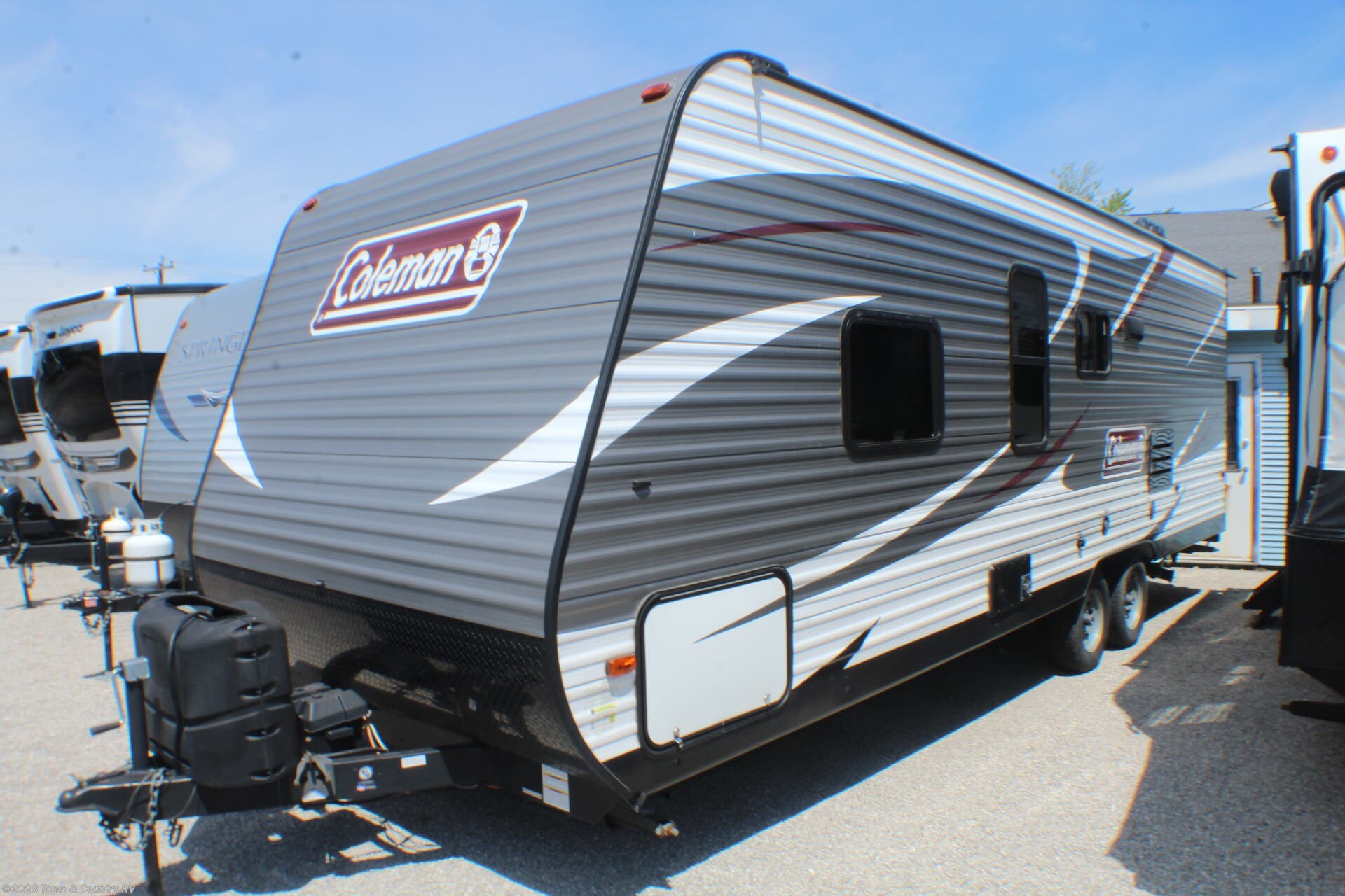 Used 2018 Dutchmen Coleman Lantern 274BHS available in Clyde, Ohio