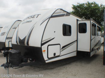 Used 2022 CrossRoads Sunset Trail Super Lite 253RB available in Clyde, Ohio