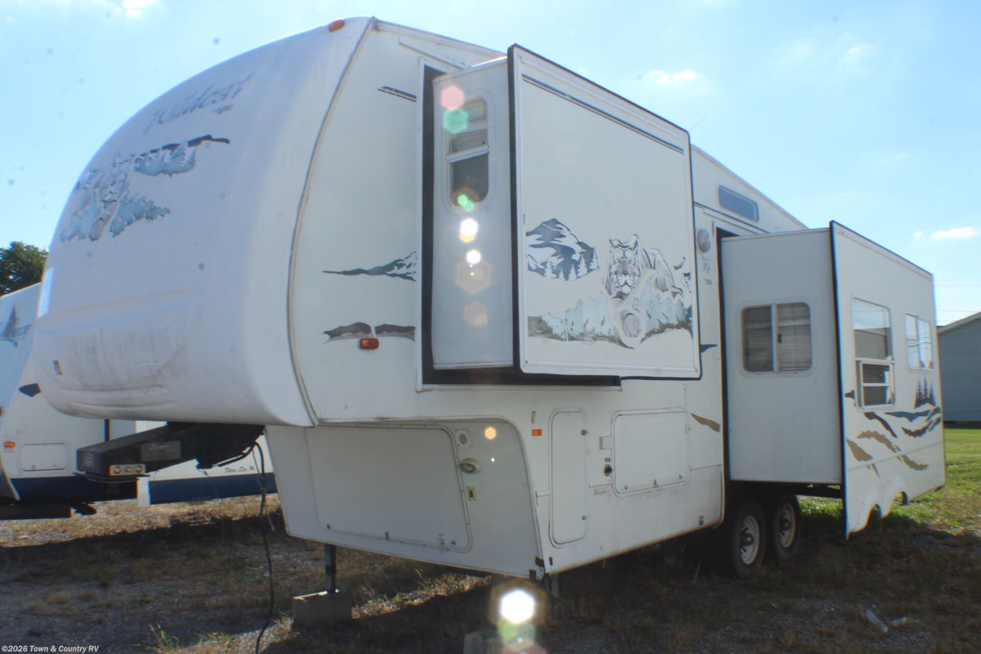 Used 2005 Forest River Wildcat 29RLBS available in Clyde, Ohio
