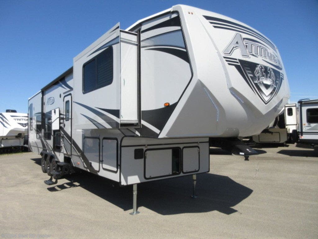 Fifth Wheel - 2020 Eclipse Attitude Wide Body 35GSG+3 | TrailersUSA