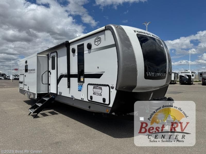 New 2025 Forest River Wildwood Heritage Glen 273RL available in Turlock, California