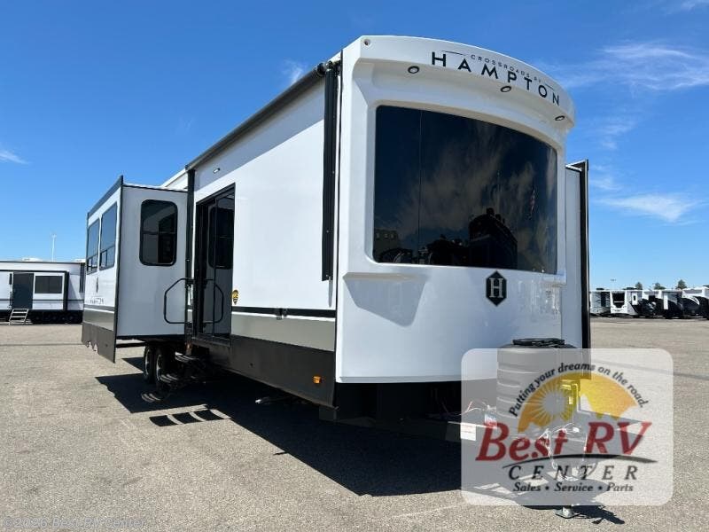 New 2026 CrossRoads Hampton 378DBB available in Turlock, California