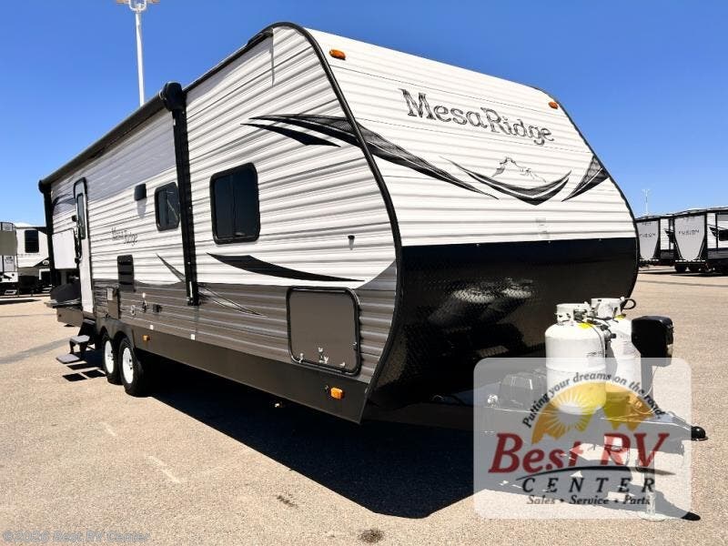 Used 2020 Highland Ridge Mesa Ridge Conventional MR282BH available in Turlock, California