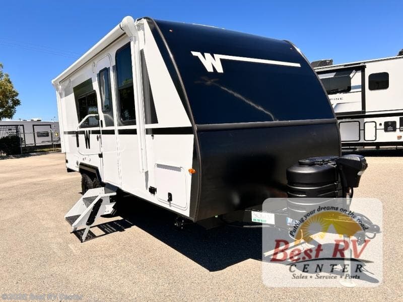 New 2027 Winnebago Micro Minnie 2108DS available in Turlock, California