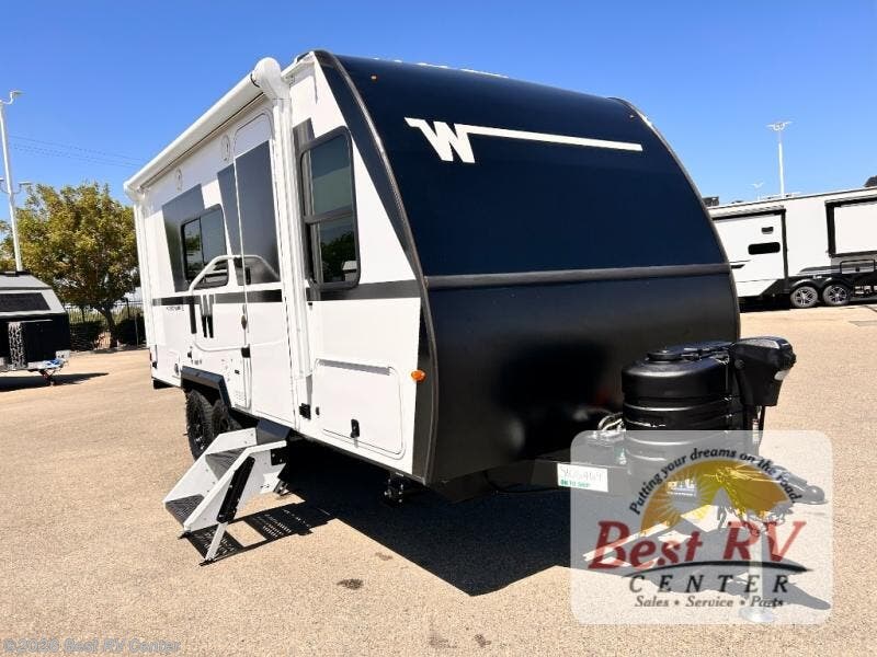 New 2027 Winnebago Micro Minnie 1800BH available in Turlock, California