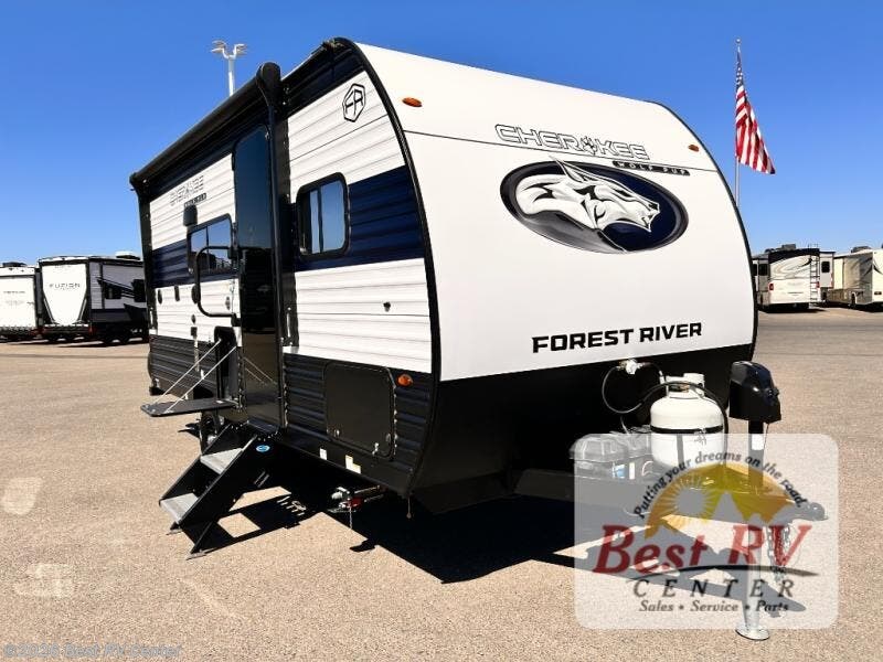 Used 2025  Forest River Cherokee Wolf Pup 16BHSW by Forest River from Best RV Center in Turlock, CA