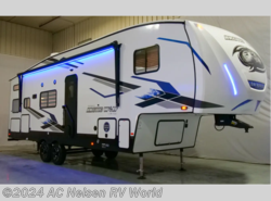 New 2024 Forest River Cherokee Arctic Wolf 278BHS available in Shakopee, Minnesota