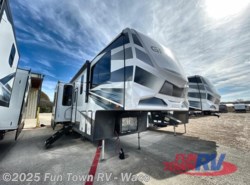  New 2022 Heartland Gravity 3570 available in Hewitt, Texas