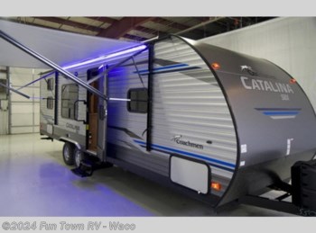 Used 2019 Coachmen Catalina SBX 261BH available in Hewitt, Texas