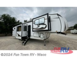 New 2024 Forest River Sabre 37FLH available in Hewitt, Texas