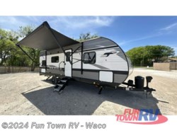 Used 2023 Heartland Trail Runner 25JM available in Hewitt, Texas