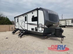 Used 2025 Forest River Rockwood Ultra Lite 2608BS available in Hewitt, Texas
