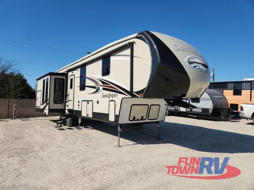 Used 2017 Forest River Sandpiper 378FB available in Hewitt, Texas
