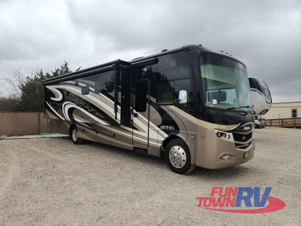 Used 2019 Jayco Precept Prestige 36H available in Hewitt, Texas