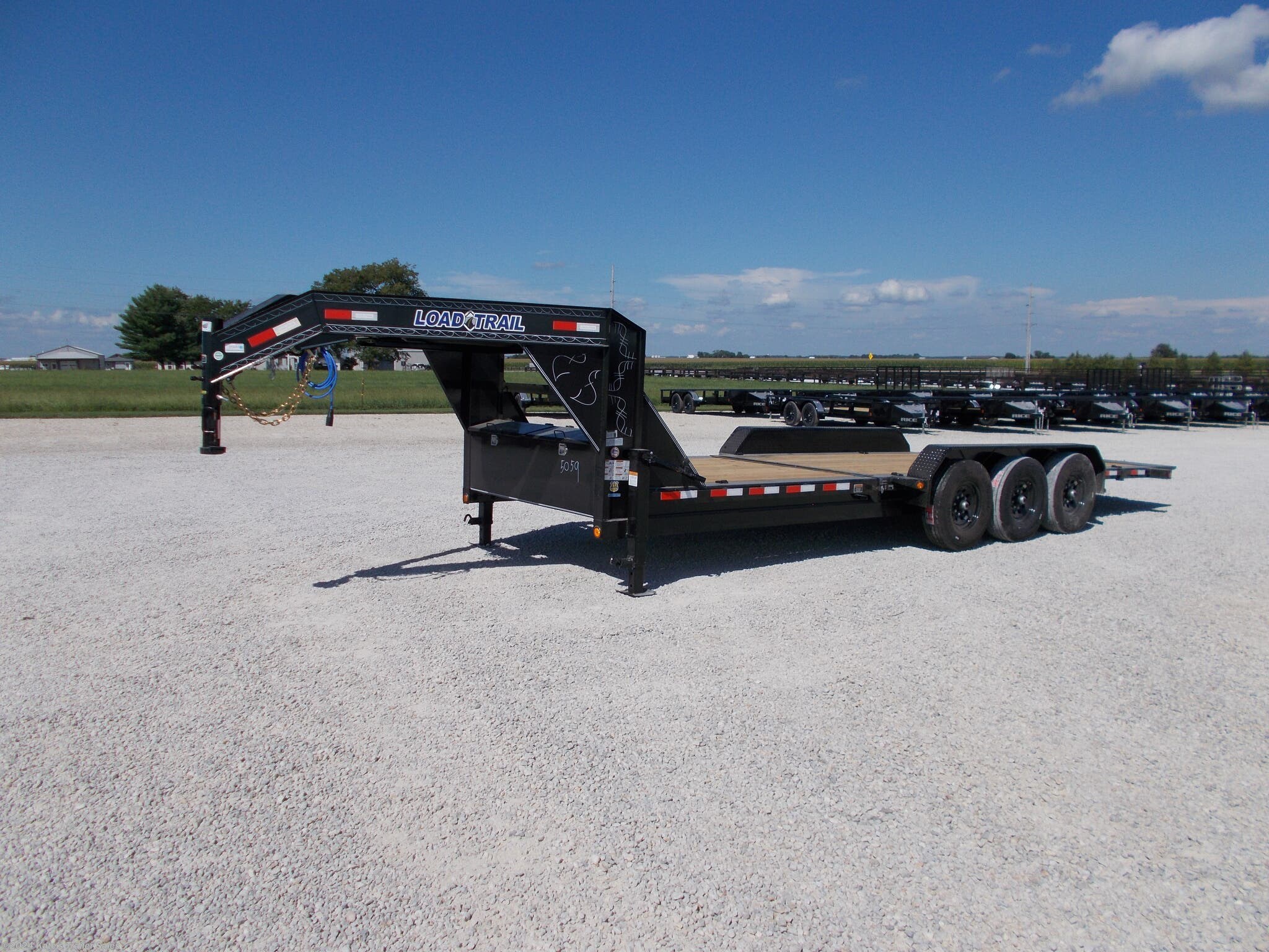 Tilt Deck - 2021 Load Trail 83X24' Gooseneck Triple Axle 21K Tilt ...