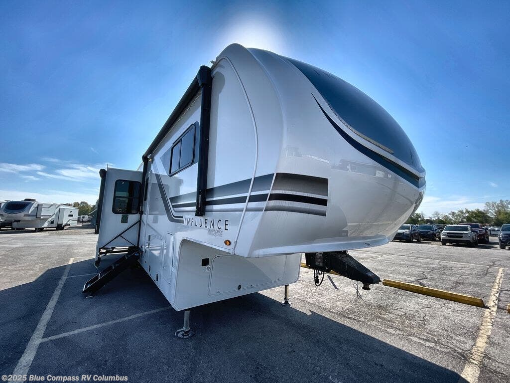 New 2025 Grand Design Influence 3704BH available in Delaware, Ohio