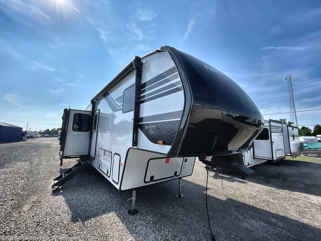 New 2025 Grand Design Reflection 311BHS available in Delaware, Ohio