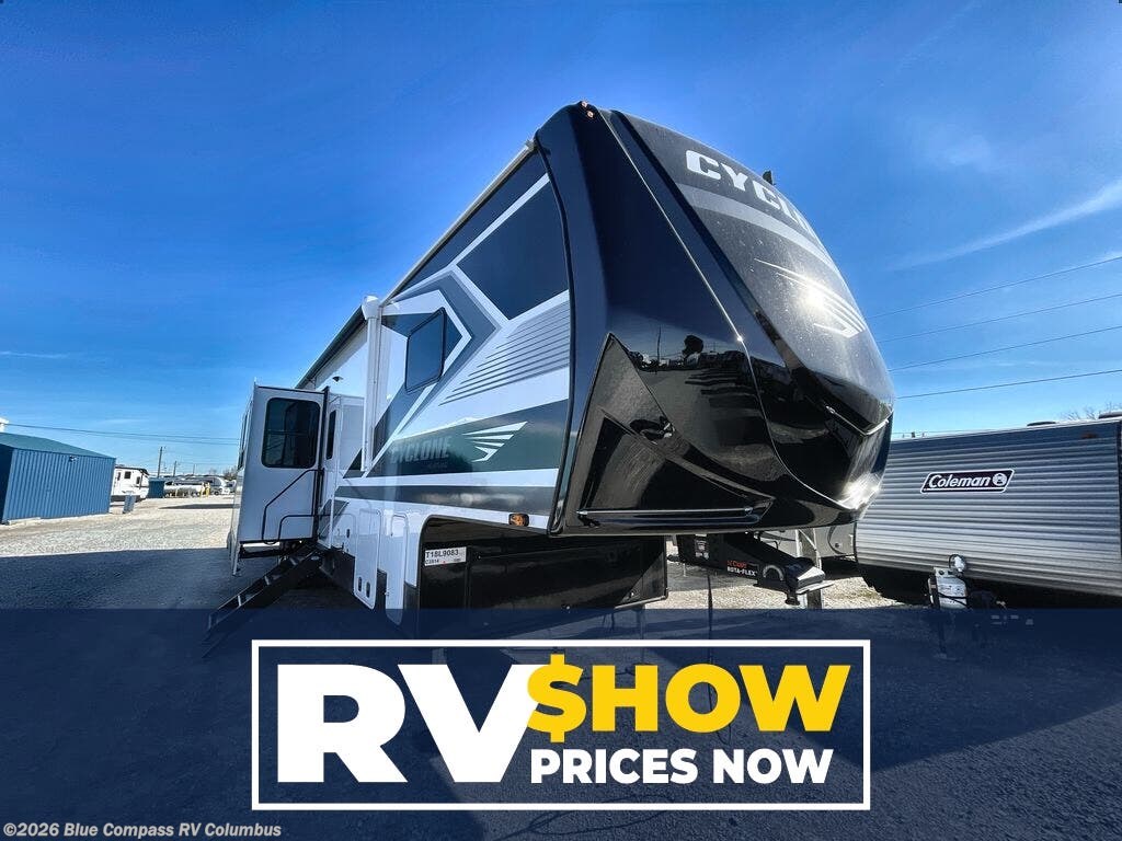 New 2026 Heartland Cyclone 3914 available in Delaware, Ohio