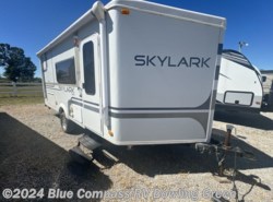 Used 2011 Jayco Skylark 21FKV available in Bowling Green, Kentucky