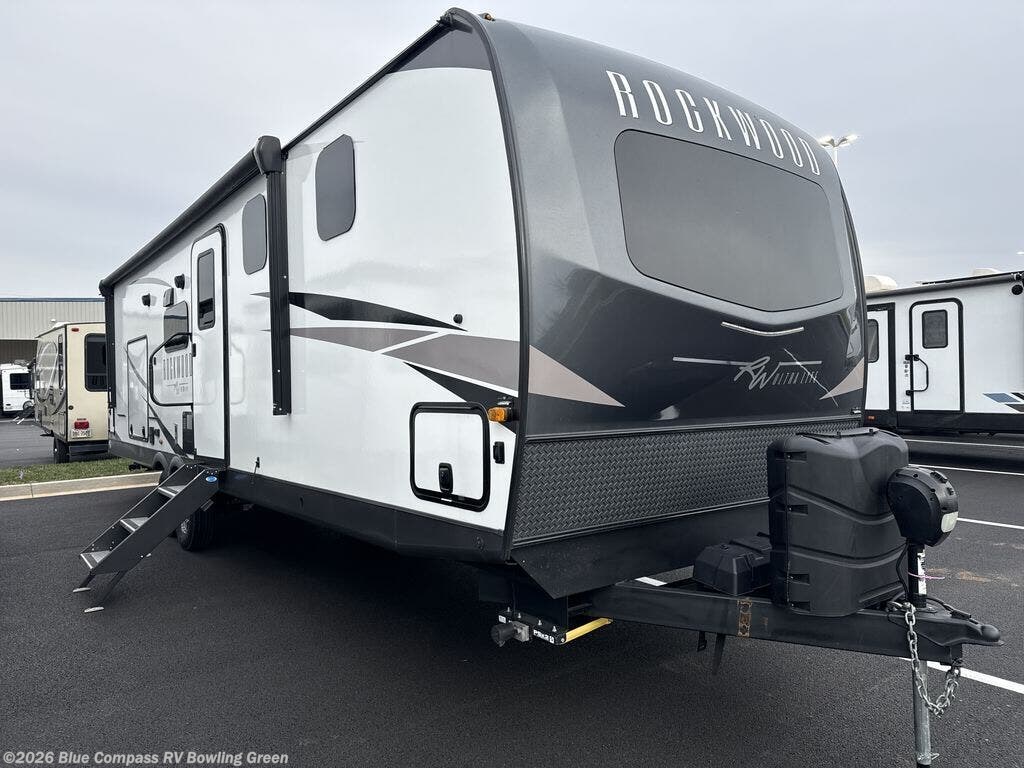 Used 2023 Forest River Rockwood Ultra Lite 2912BS available in Bowling Green, Kentucky