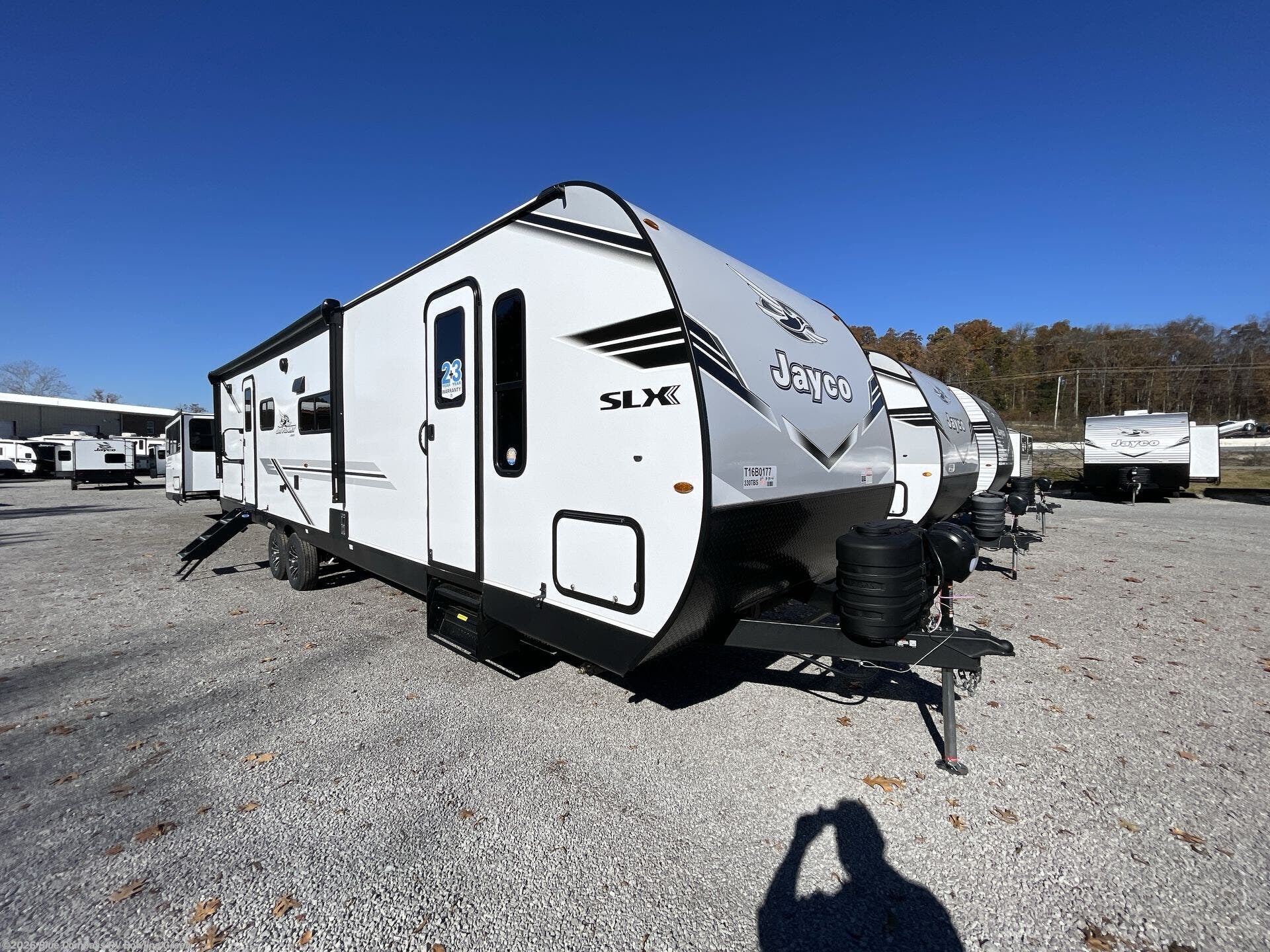 New 2026 Jayco Jay Flight SLX 330TBS available in Bowling Green, Kentucky