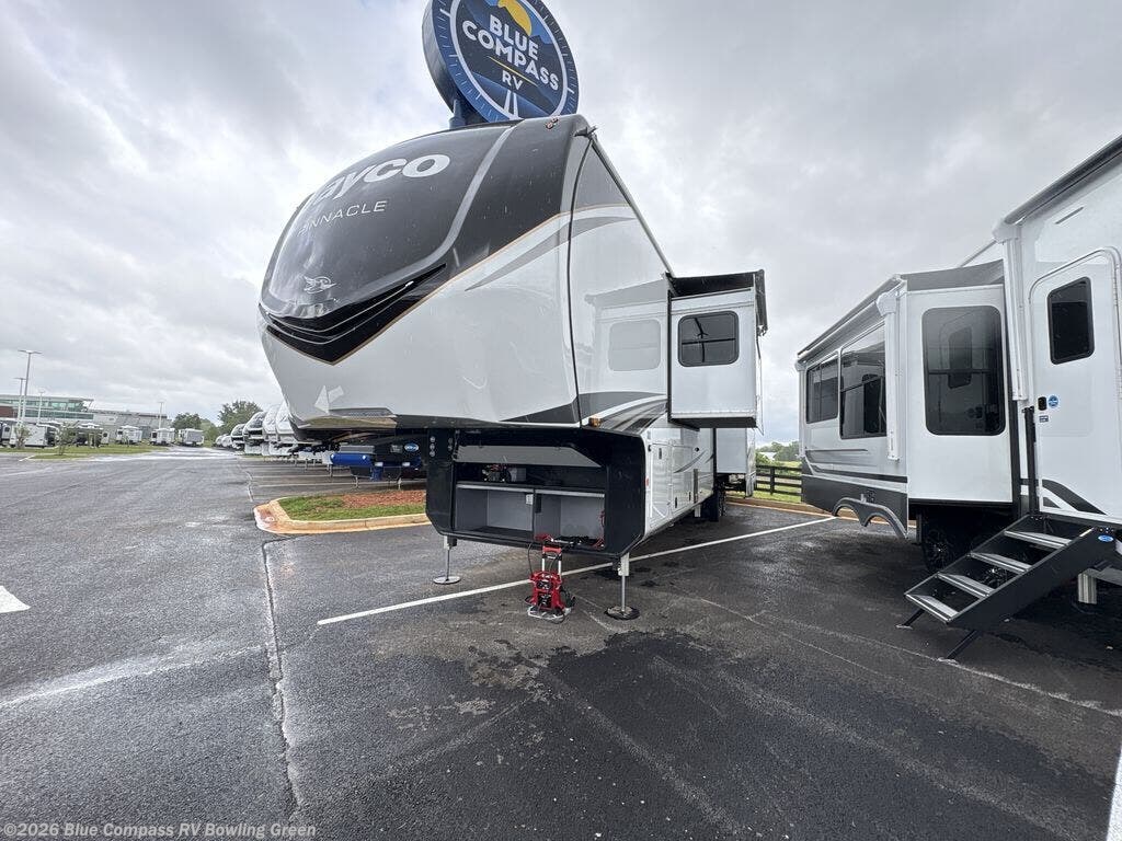 New 2026 Jayco Pinnacle 38FBRK available in Bowling Green, Kentucky