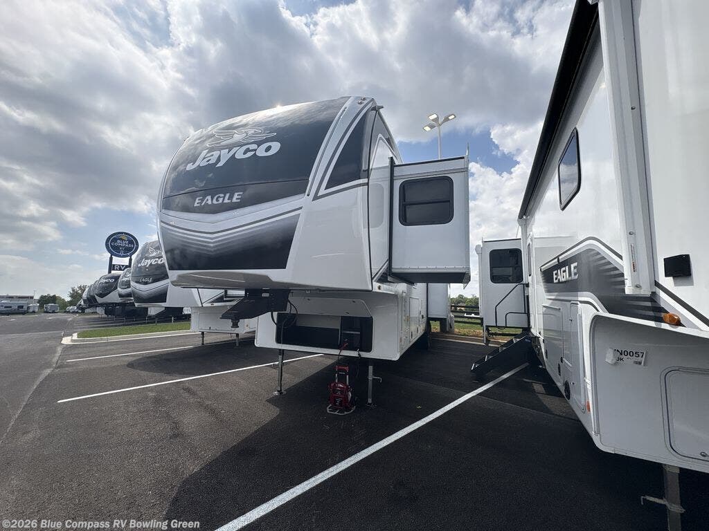 New 2026 Jayco Eagle 335LSTS available in Bowling Green, Kentucky