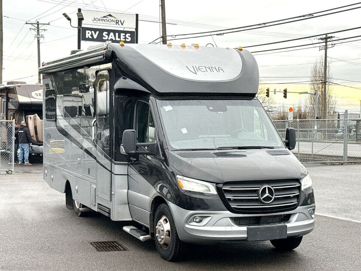 Used 2023 Renegade RV Vienna 25TBN available in Fife, Washington