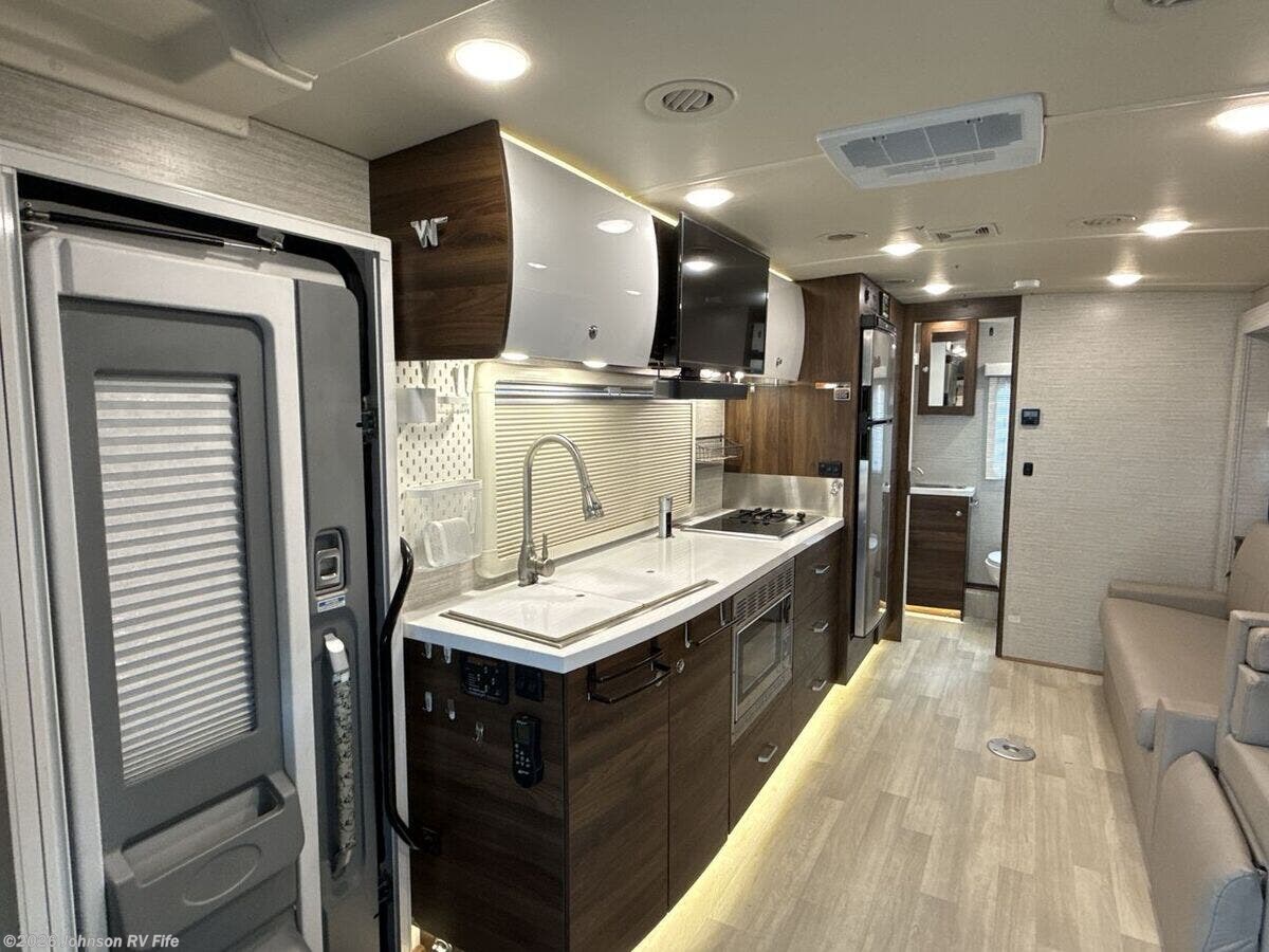 Used 2022 Winnebago View 24D available in Fife, Washington