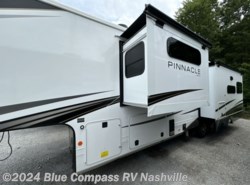 New 2024 Jayco Pinnacle 36FBTS available in Lebanon, Tennessee