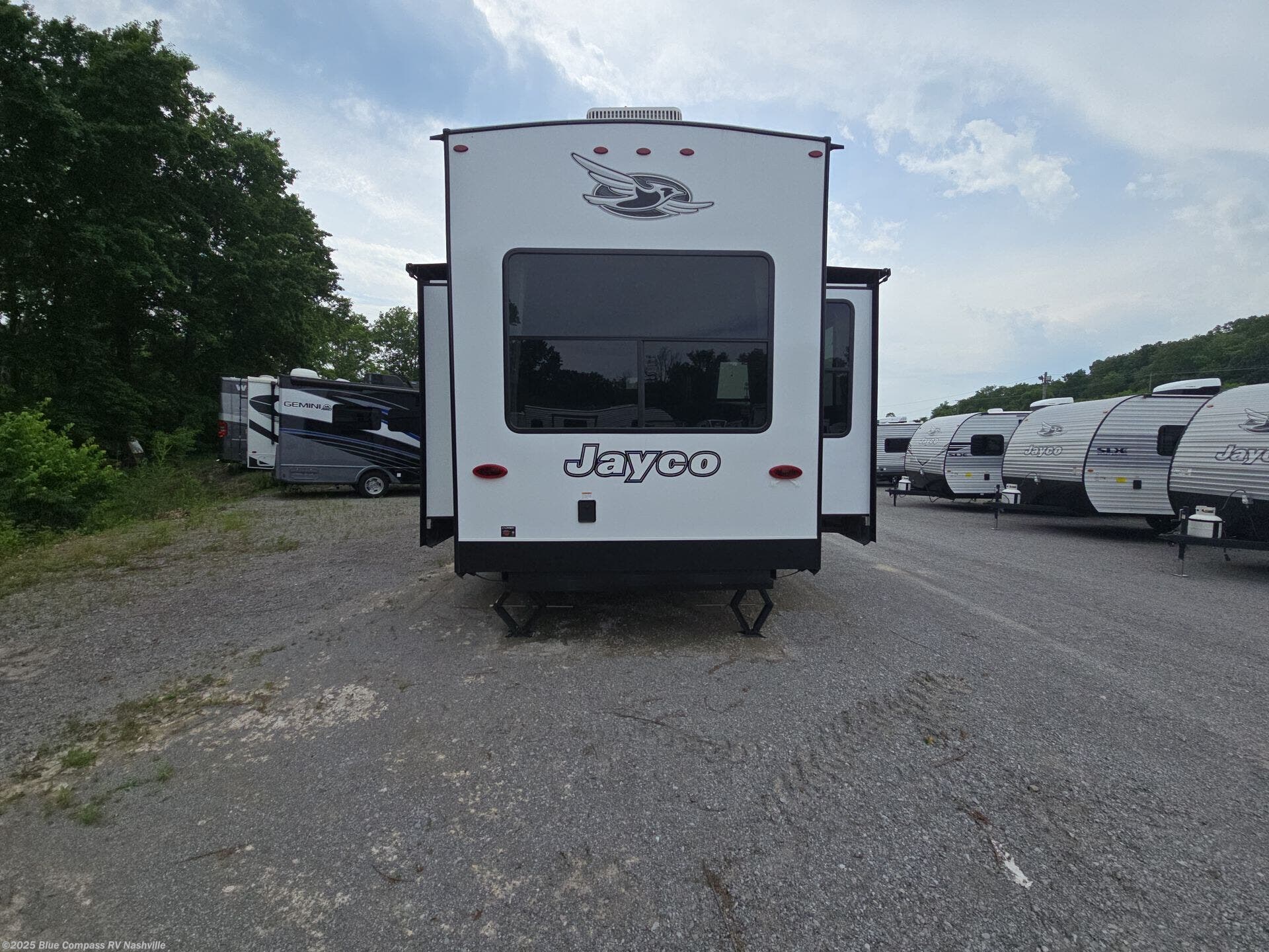 New 2025 Jayco Jay Flight Bungalow 40DLFT available in Lebanon, Tennessee
