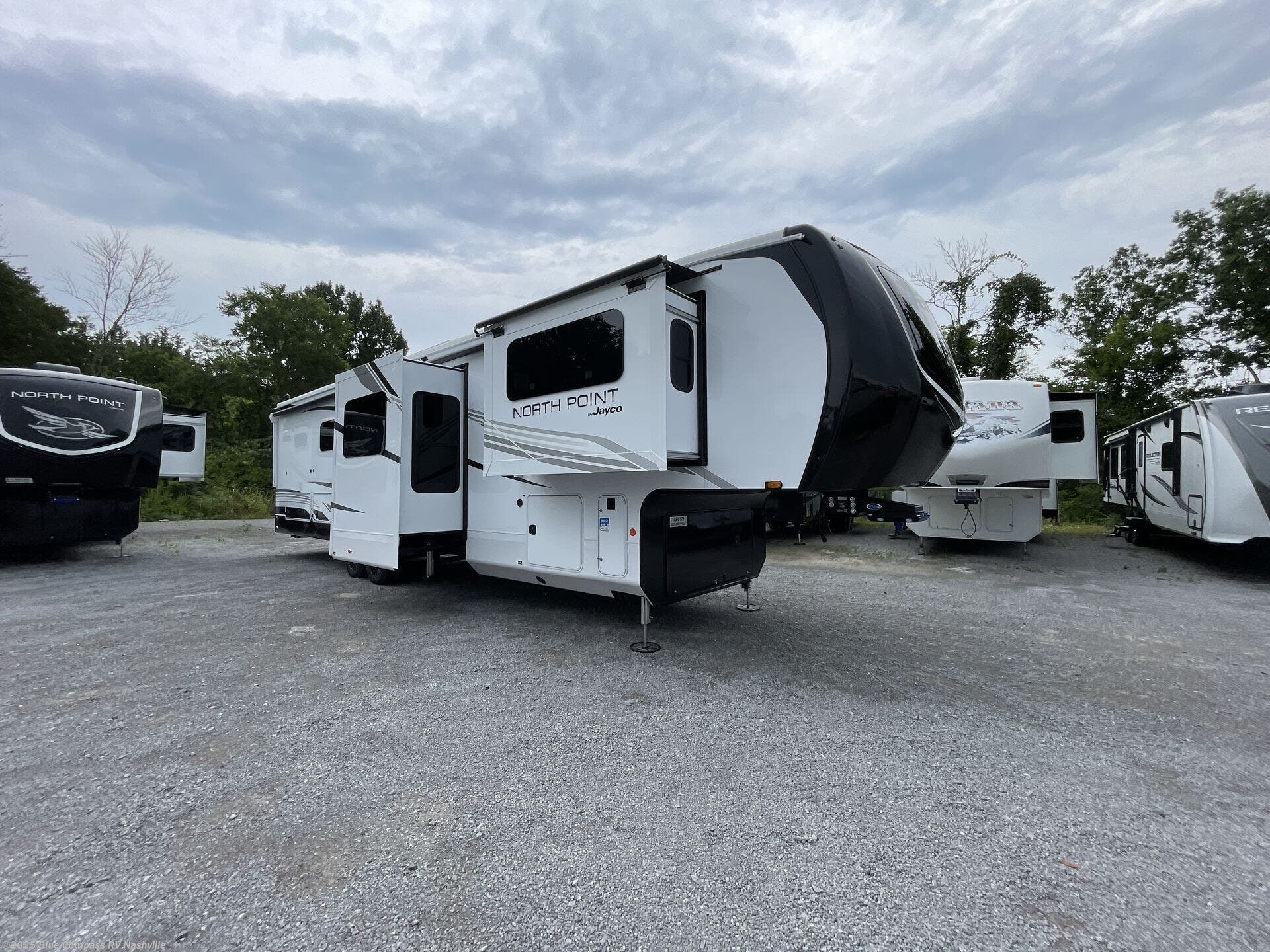 New 2026 Jayco North Point 382FLRB available in Lebanon, Tennessee