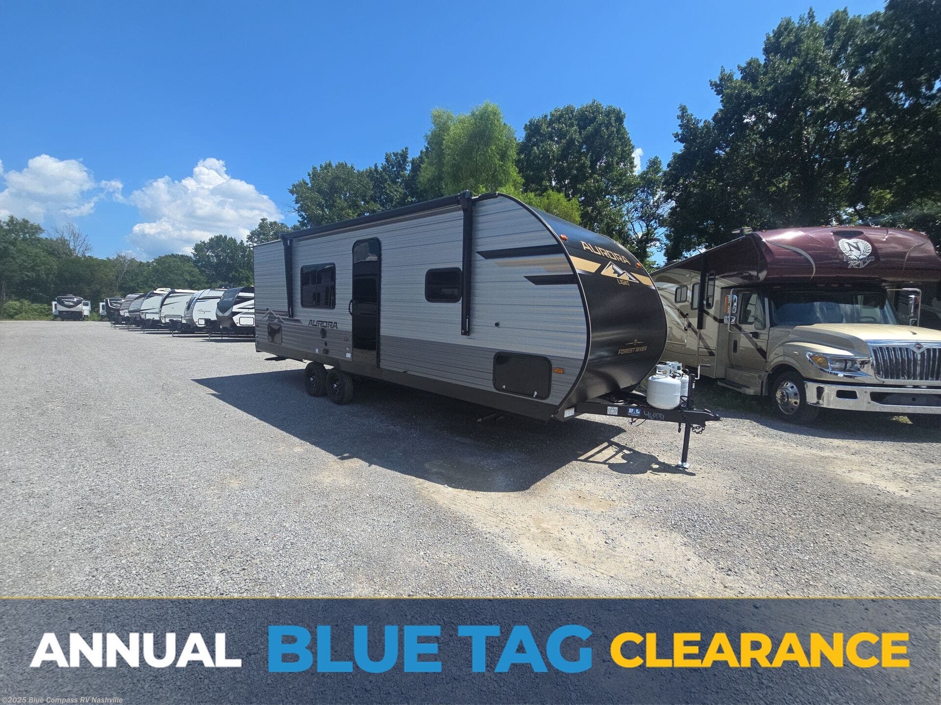New 2026 Forest River Aurora Light 26BH available in Lebanon, Tennessee