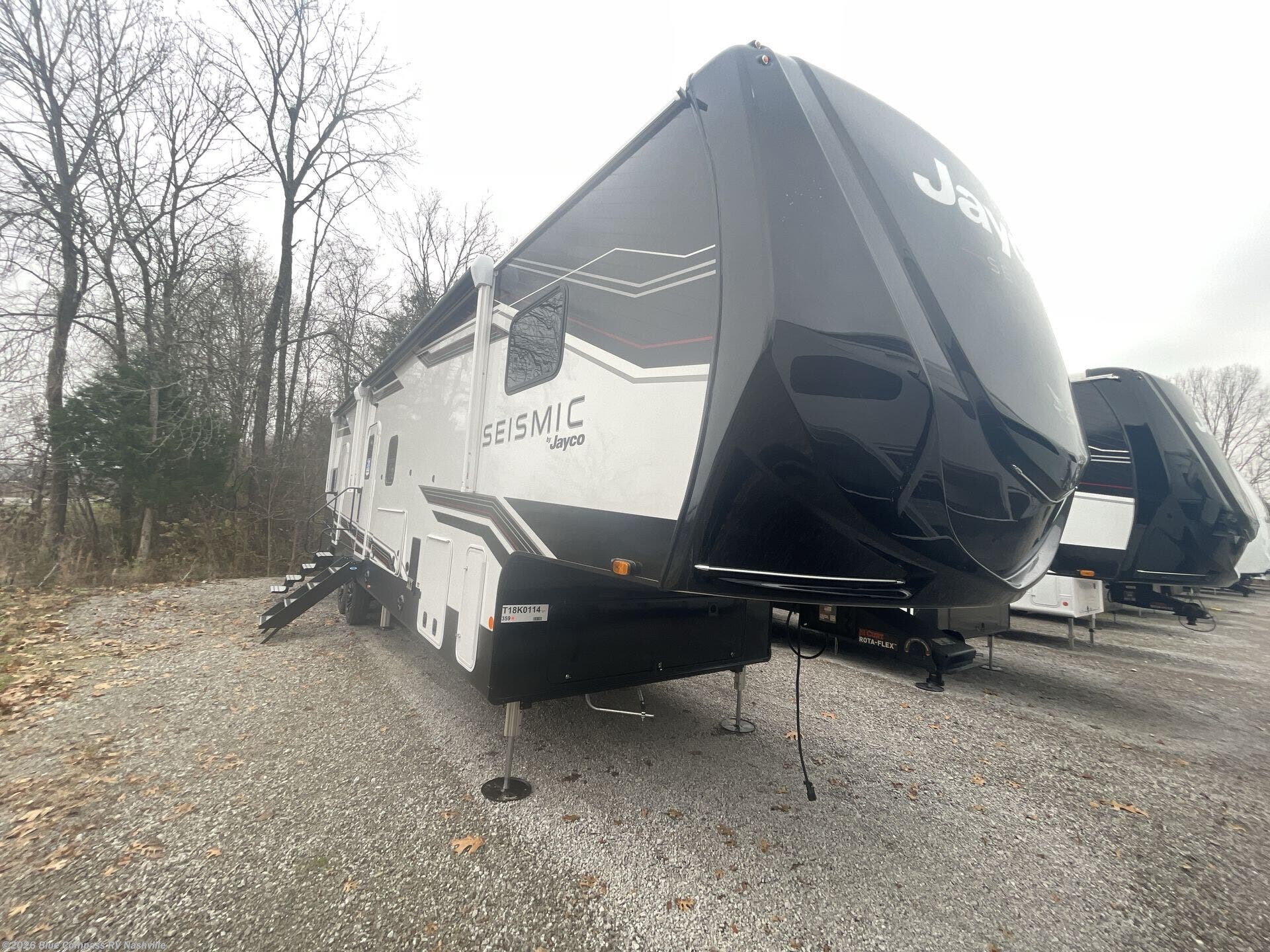 New 2026 Jayco Seismic 359 available in Lebanon, Tennessee