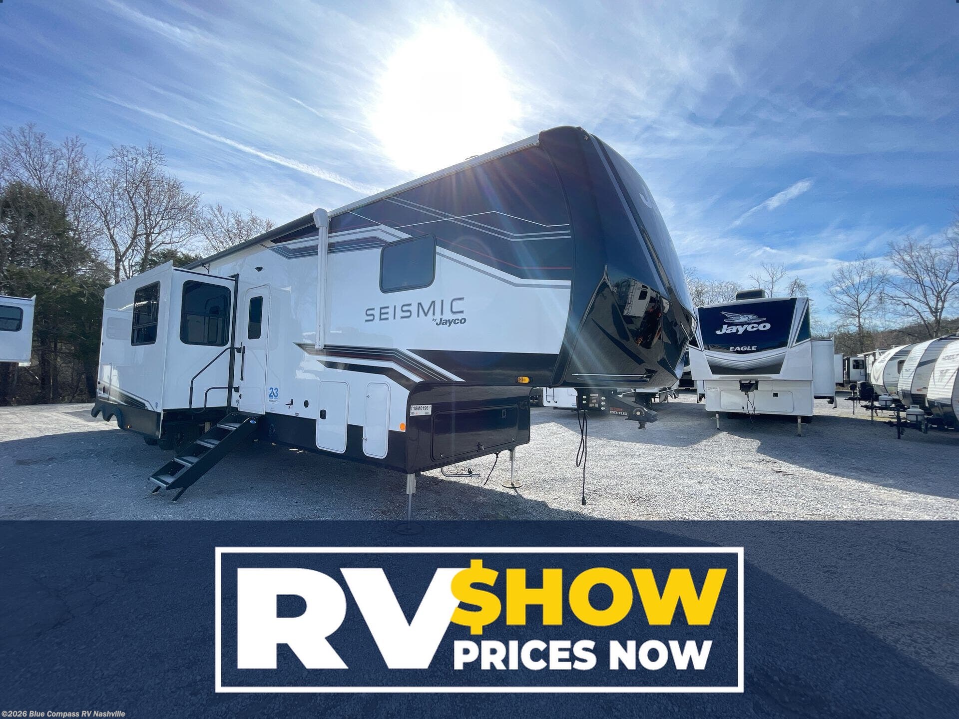 New 2026 Jayco Seismic 399 available in Lebanon, Tennessee