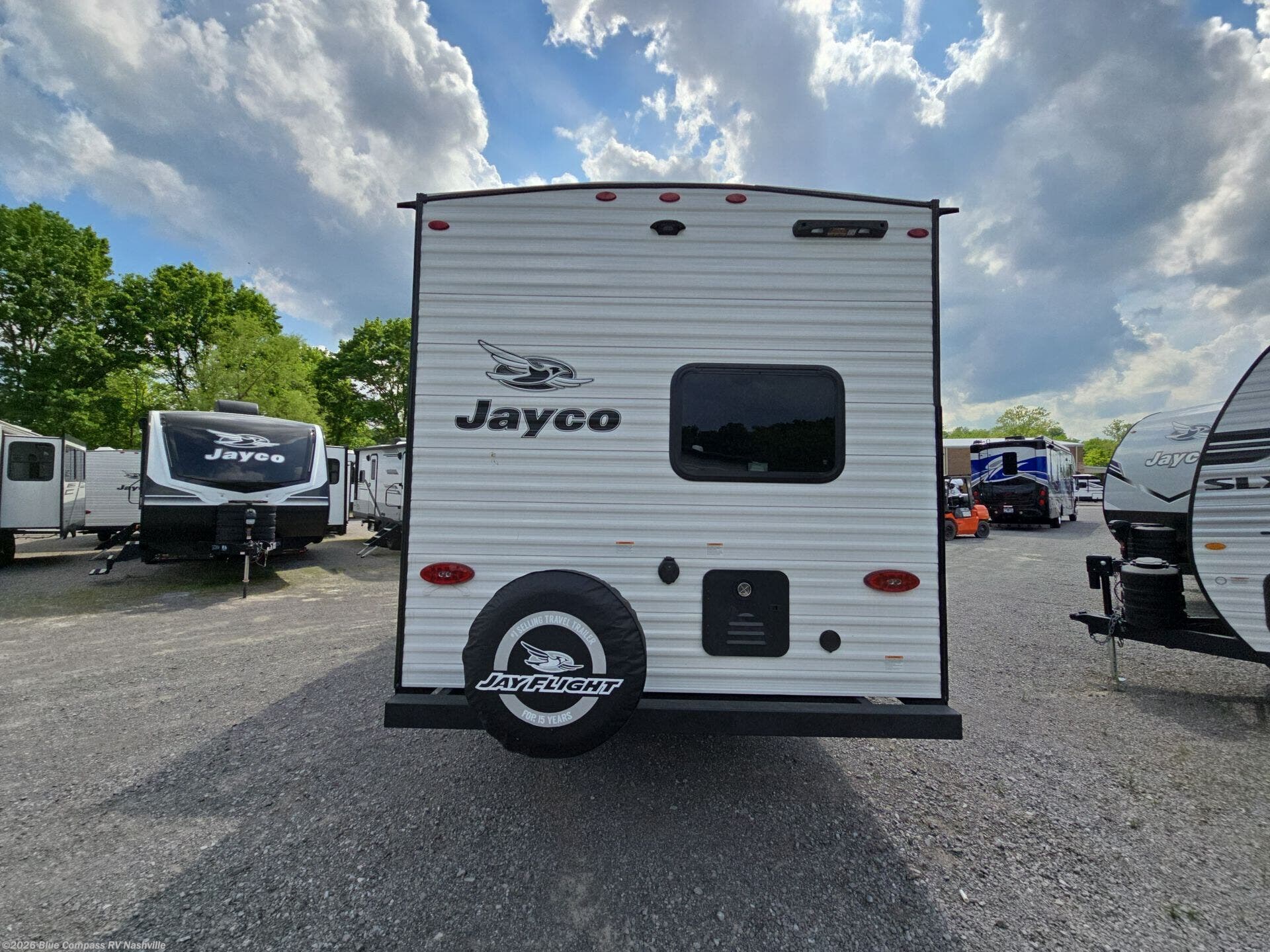 Used 2025 Jayco Jay Flight SLX 261BHS available in Lebanon, Tennessee