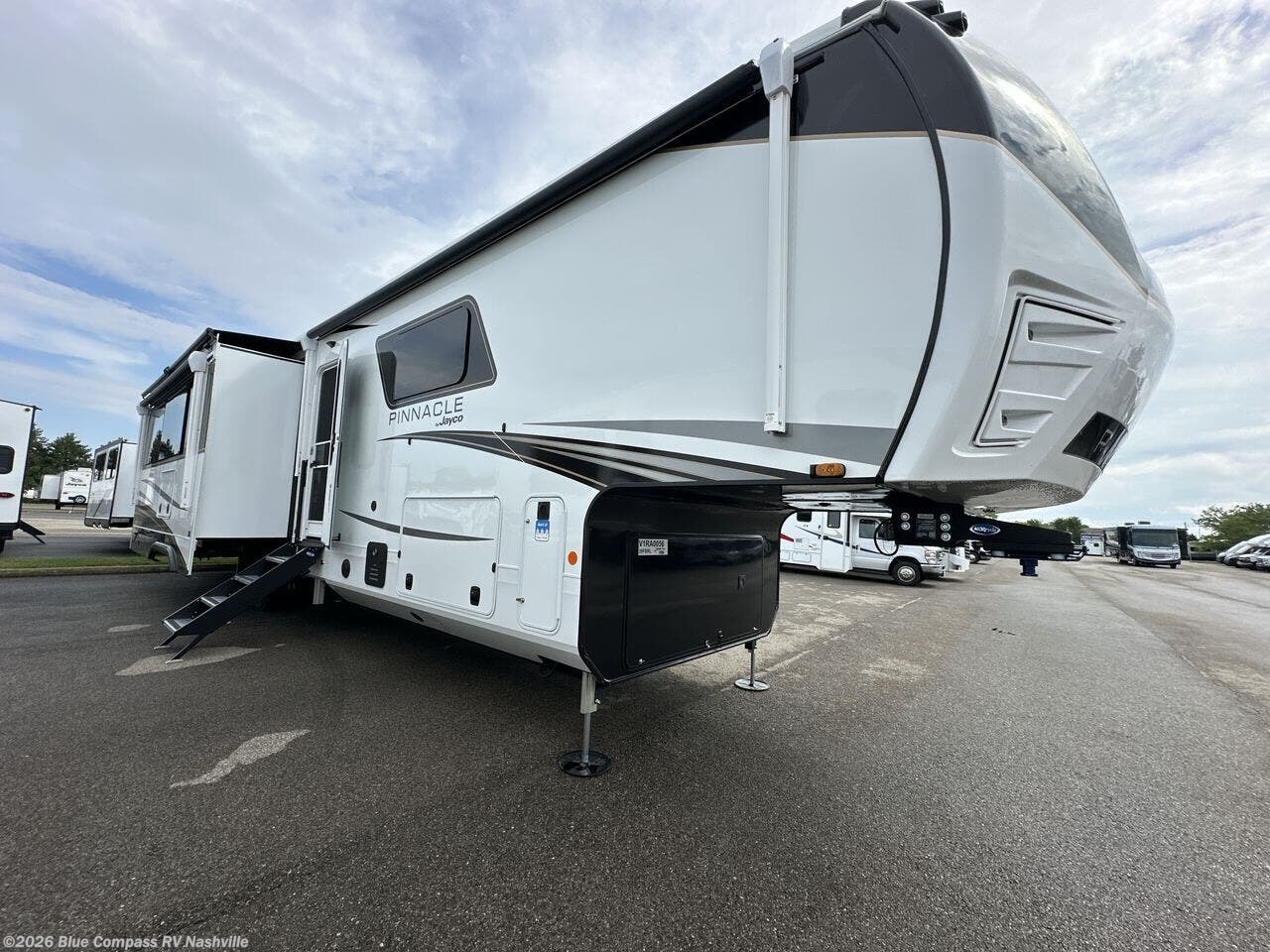 New 2027 Jayco Pinnacle 39FBRL available in Lebanon, Tennessee