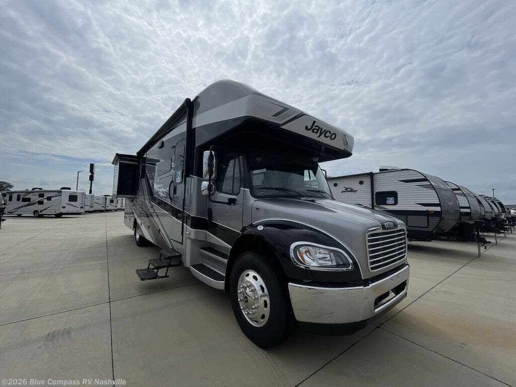 New 2027 Jayco Seneca 37K available in Lebanon, Tennessee